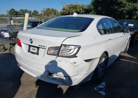 2011 BMW 528 from USA, damaged, VIN WBAFR1C5XBC260854
